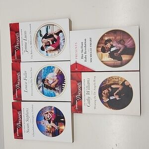 5 Harlequin Romamce books